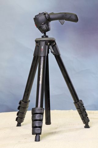 Trípode Manfrotto 785B MODO