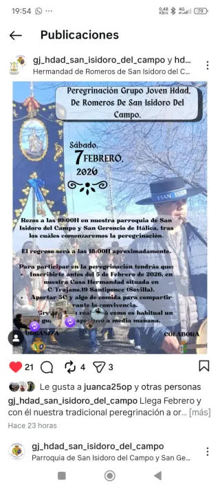 Conjunto de muebles de madera y cristal