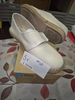 Zapatillas ROAL Beige/Blanco Talla 40