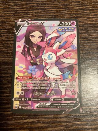 Sylveon V Golpe Fluido Carta Pokémon