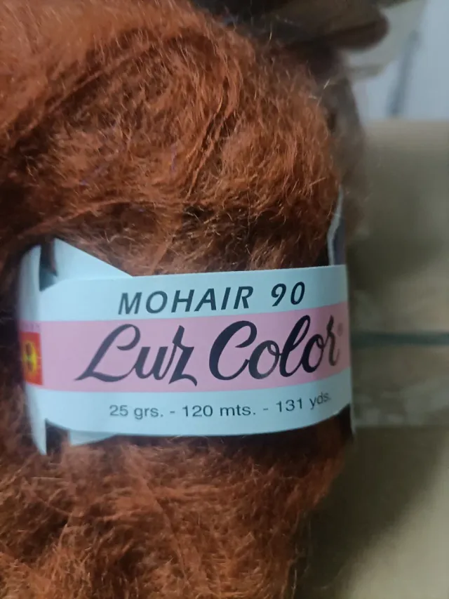 Lote 20 ovillos Mohair 90%