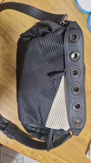 Bolso Desigual Negro con Detalles Multicolor