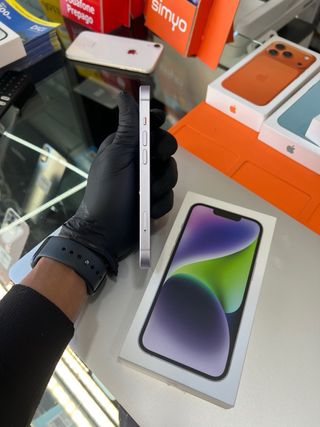 iPhone 14 Morado