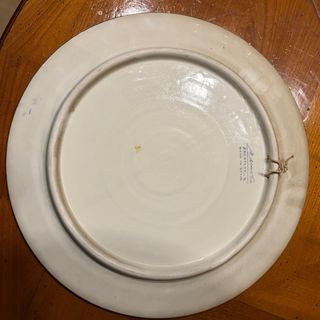 Platos de cerámica (2) con dibujo de ciervo