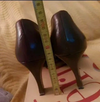 Charles Jourdan T.38,5 A estrenar