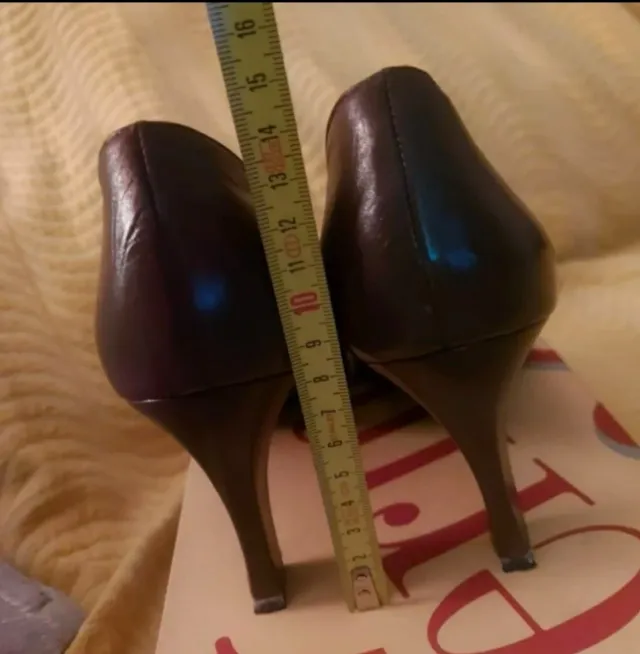 Charles Jourdan T.38,5 A estrenar