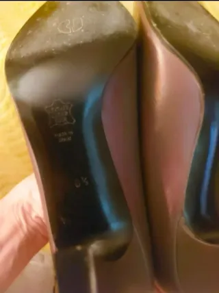 Charles Jourdan T.38,5 A estrenar