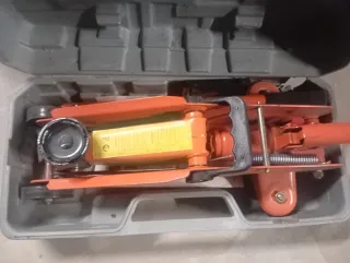 Carrello Idraulico Armour & Danforth 2000kg