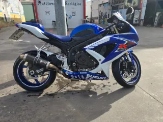 Suzuki GSXR 600 K9