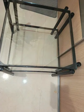 Mesa de centro cristal y metal negra