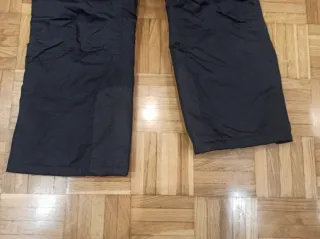 Pantalón de esquí infantil negro con tirantes