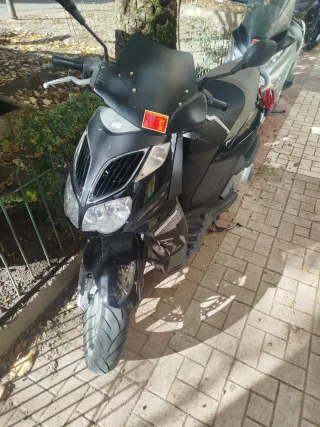 Moto Aprilia Sport City