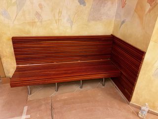 Banco de madera y metal