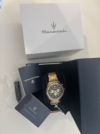 Reloj Maserati Dorado y Negro