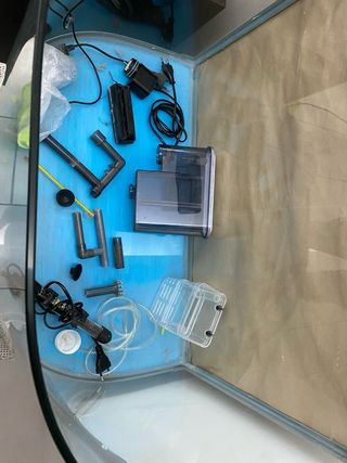 Acquario 100lt completo+base!