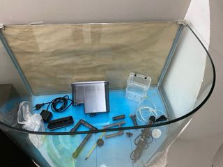 Acquario 100lt completo+base!