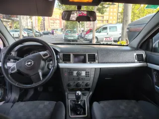 Opel Vectra 2005