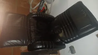 Sillón de masajes de piel