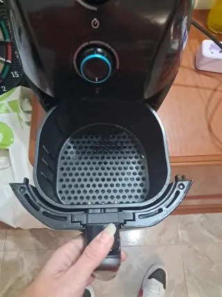 Freidora de aire Cecotec 1.5L