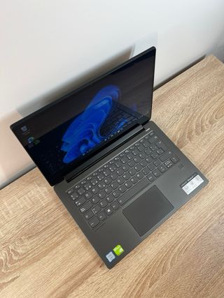 Lenovo 530 Slim i5 8GB 256GB SSD *BATERIA NUEVA*