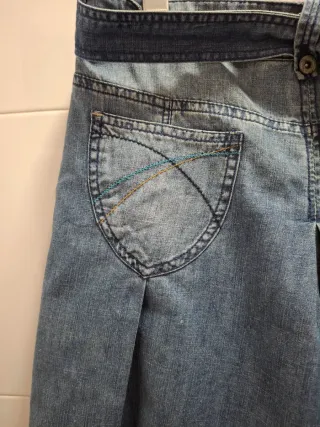 Falda pantalón vaquera con cinturón