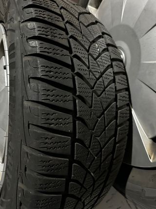 Llantas Audi En perfecto estado con neumaticos