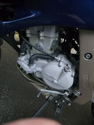 Moto trail cambio por scooter aporto diferencia