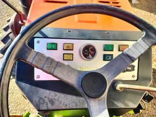 Tractor Agria 8845 DT con desbrozadora