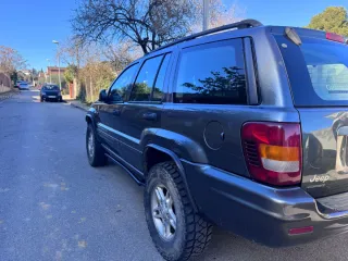Jeep Grand Cherokee 2004