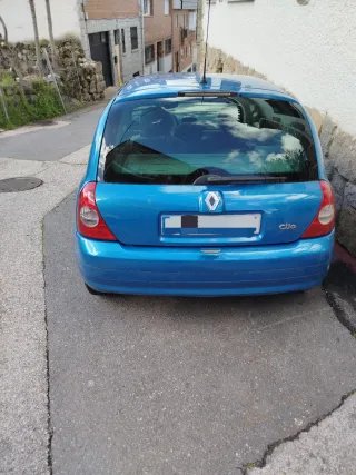 Renault Clio 2003