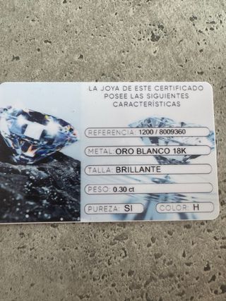 Anillo oro blanco con diamantes , color H.