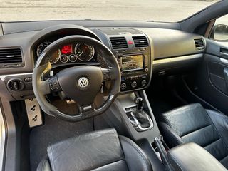 Volkswagen Golf 2005