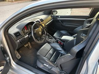 Volkswagen Golf 2005