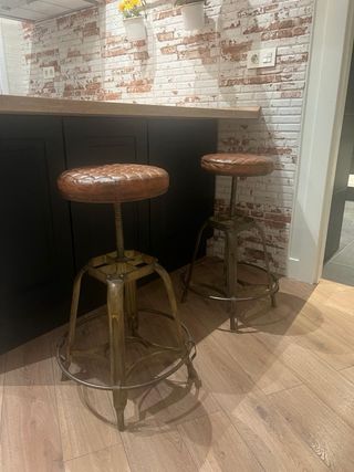 Taburetes Vintage Cuero y Metal Ajustables