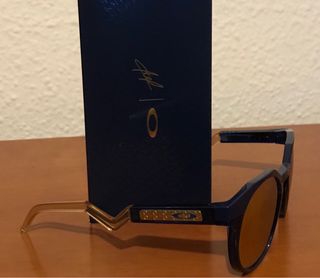 Gafas Oakley Azules y Doradas nuevas polarizadas