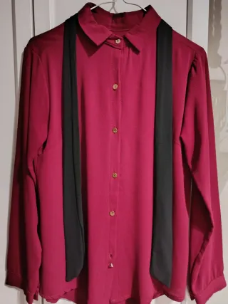 Blusa Elegante.Elegant Pussy-Bow Blouse .