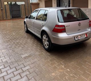 Volkswagen Golf 2003