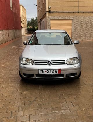 Volkswagen Golf 2003