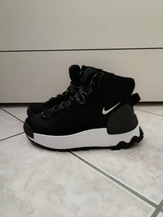 Nike City Classic scarponcini nuovi