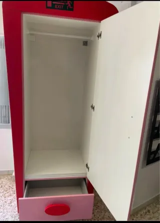 Armario infantil Mammut rosa y rojo