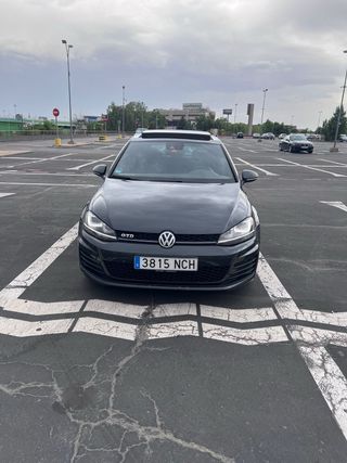 Volkswagen Golf 2014
