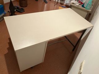 Mesa escritorio vintage madera y metal