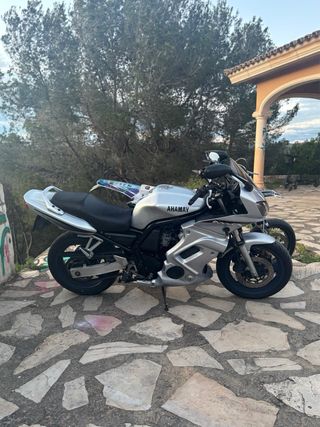 Yamaha Fazer 600 A2 2002