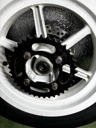 Llantas y neumáticos Pitbike de 12”.