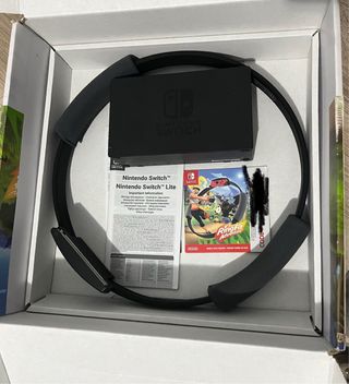Nintendo Switch + Ring Fit Aventura NEGOCIABLE