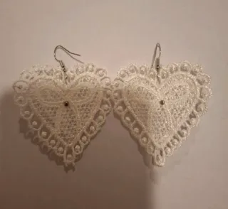 Orecchini uncinetto a forma di cuore