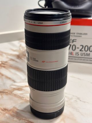 Canon EF 70-200mm f/4L IS USM