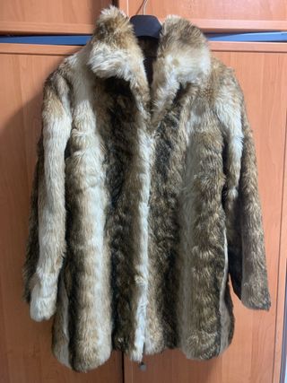 Abrigo de piel sintética