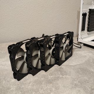 Corsair ML120 140mm (4 Ventiladores)