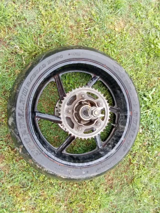 Llantas CBR 600 F3 con discos y corona